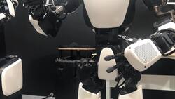 Toyota's upgraded human-shaped robot News Clip