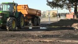 CLEAN : Fuel price increase: craftsmen block Brest fuel depot News Clip