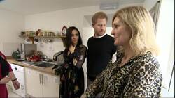 Meghan goes bananas over sending messages of hope, during visit Instructional Video