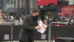 CLEAN : Covid, online uni and masks : New Yorkers say goodbye to their worst 2021 memories News Clip