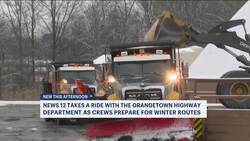 Mother Nature keeps road crews busy with snow on Christmas Eve News Clip