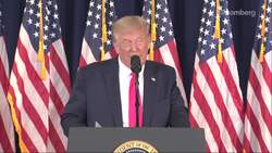 Trump Gives Unemployed Workers Extra $400 a Week News Clip