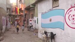 VOICED : La magia de Messi seduce en Pakistán News Clip