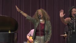 Singer trying to put the Motown back in Motown Instructional Video