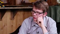 SciShow Talk Show: John Roach on Ecology & Freckles the Leopard Gecko Instructional Video