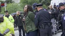 ANTI–Brett Kavanaugh – Multiple arrested for civil disobedience on day of Kavanaugh/Ford hearing Stock Footage