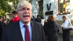 Press group urges action in slain Slovak reporter case Instructional Video