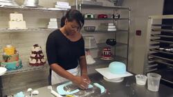 How to Make the Brim on a Baseball Cap Cake Instructional Video