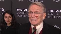 Celebs reveal Thanksgiving Day plans, menus News Clip