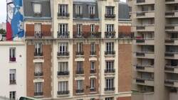 Empty streets in Paris amid France lockdown Instructional Video