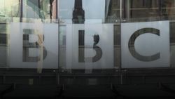 Plans to 'modernise' BBC newsroom will lead to 450 job losses News Clip