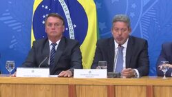 CLEAN : Brazil: Bolsonaro proposes lowering fuel taxes to combat high prices News Clip