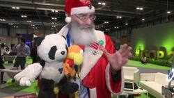 'SustainaClaus' spreads Xmas message at COP25 News Clip