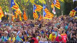 Thousands march to support jailed Catalan leaders Instructional Video
