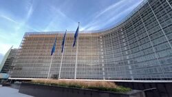 CLEAN : European Commission and the European Council in Brussels News Clip