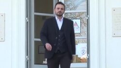 CLEAN : Mayor, police react after teenager killed in Paris suburb News Clip