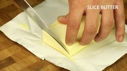 Short - Potato gratin with pine nut crust Instructional Video