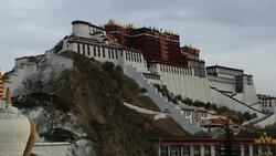 Potala Palace in Lhasa: Drone Footage of a Sacred Summit Stock Footage