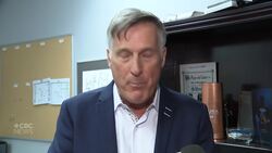 People's Party leader brings message to Windsor, Ont., crowd News Clip