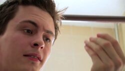 How to Choose a Men's Shampoo Instructional Video