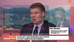 JPMorgan AM Says Avoid French Bonds, Favors Italy or Spain News Clip