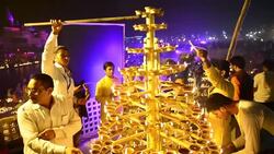 CLEAN : Uttar Pradesh region marks eve of Diwali festival News Clip