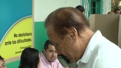 CLEAN : Colombia presidential candidate Hernandez votes in election runoff News Clip