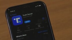 VOICED : Comenzó a funcionar nueva red social de Trump News Clip