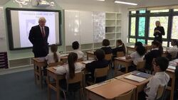 Boris Johnson visits primary school News Clip