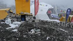 CLEAN : 'No mingling': Everest climbing comeback threatened as Covid hits base camp News Clip