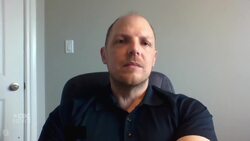 Don't make your own hand sanitizer: infectious disease expert News Clip