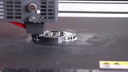 A Detailed Look at Dissolvable Supports and 3D Printing Instructional Video