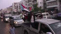CLEAN : Southern Yemenis gather in the city of Aden in support of the UAE News Clip