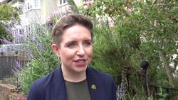 'The Tories are toast', says Green Party co-leader and questions the effectiveness of a Labour majority government News Clip