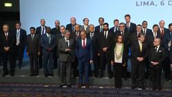 CLEAN : Delegates pose for family photo at Venezuela conference in Lima News Clip