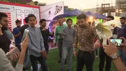 Dogs, birds and snakes on show in Karachi Instructional Video