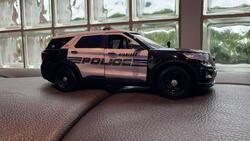 'Little different role for us.' Police wait tables at Tip-A-Cop event to benefit Stamford PAL News Clip