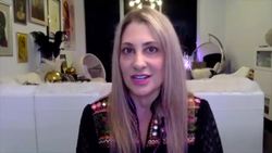 Nikki Moustaki - Teachers Make a Difference - My 11th Grade English Teacher Instructional Video