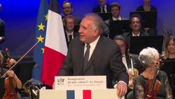 CLEAN : Macron meets with poitical ally Bayrou in southwestern France News Clip