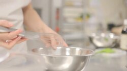 How to Make the Best Red Velvet Cupcakes Instructional Video