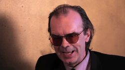 How to Spot an Easy Mark at a Bar Instructional Video