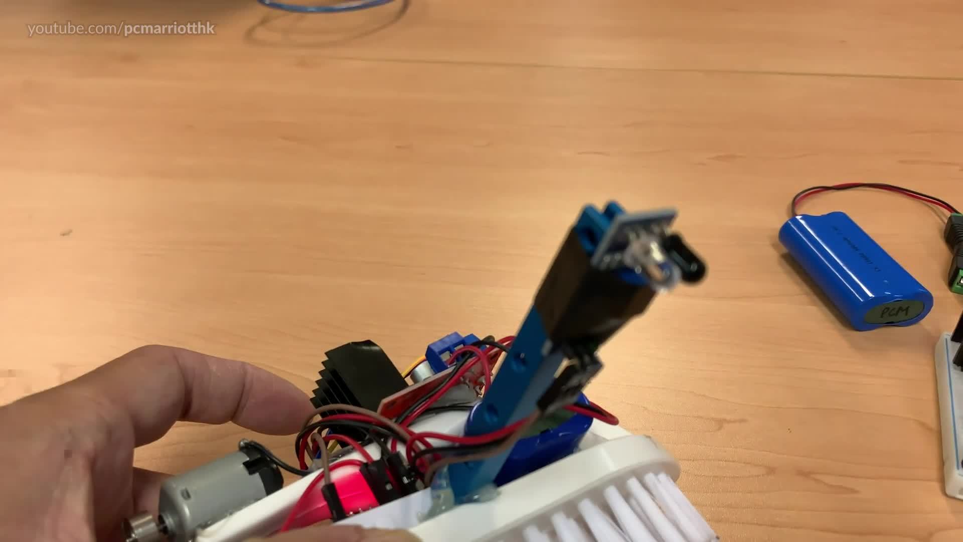 Remote Control Edge Detection Bristlebot w/Arduino Nano, B10k ...