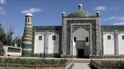 China, Ayziret - Afaq Khoja mausoleum - Islamic art Stock Footage