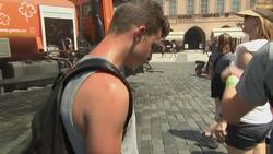 People sprayed from water truck as temp hits 37C Instructional Video