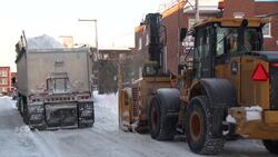 Montreal crews begin pothole repair as snow-clearing operation wraps up News Clip