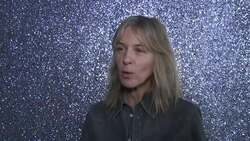 Hailey Bieber sits front row at Zadig and Voltaire fashion show News Clip