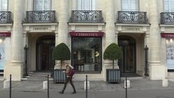 CLEAN : An exceptional painting of Mozart on sale in Paris News Clip