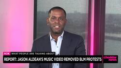 In Entertainment: Remembering Sinead O'Connor, Travis Scott Canceled & Taylor Swift's Billion News Clip