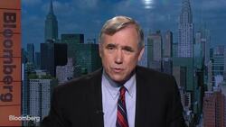 Sen. Jeff Merkley on the Politicization of Immigration News Clip