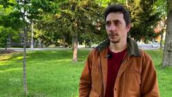 #TheMoment a Montreal woman met the man who helped save her dad News Clip